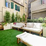 Petit Bijou Near Porto Antico Апартаменты